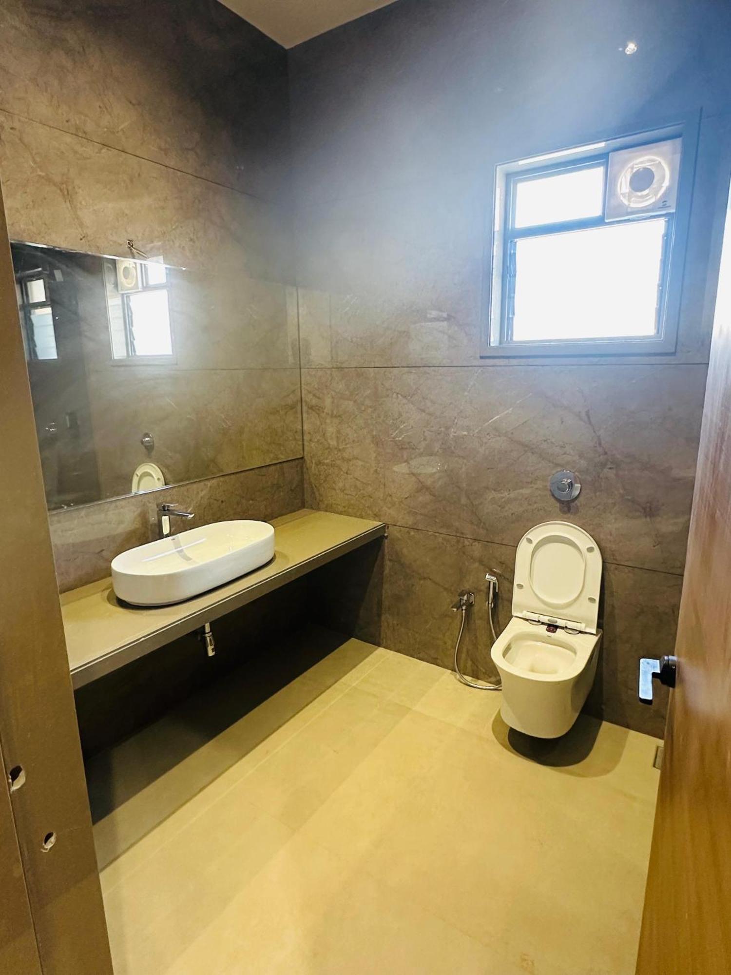 Srk Farm And Resort Anjar Экстерьер фото